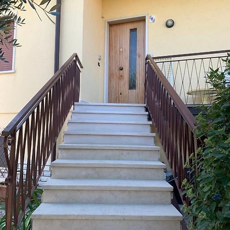 La Casa Di Thomas Lägenhet Lazise Exteriör bild